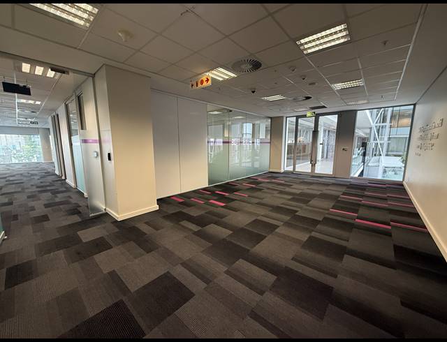 3,160M² OFFICE TO LET IN SANDTON CENTRAL